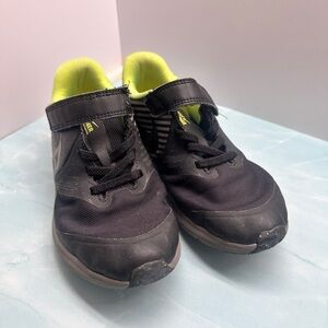 Kids Nike Black and Neon Green Shoes